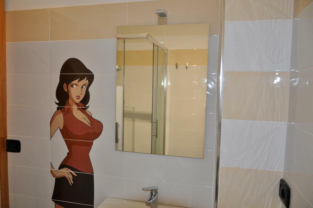 Ricomincio Da 3 Bed & Breakfast ปอมเปอี ภายนอก รูปภาพ