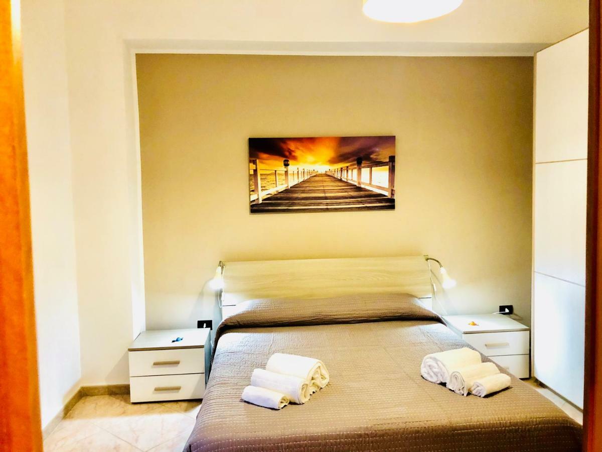 Ricomincio Da 3 Bed & Breakfast ปอมเปอี ภายนอก รูปภาพ